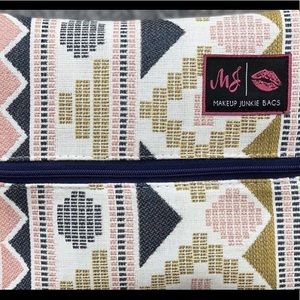 Unicorn BNWT Mini Boho Makeup Junkie Bag🌸